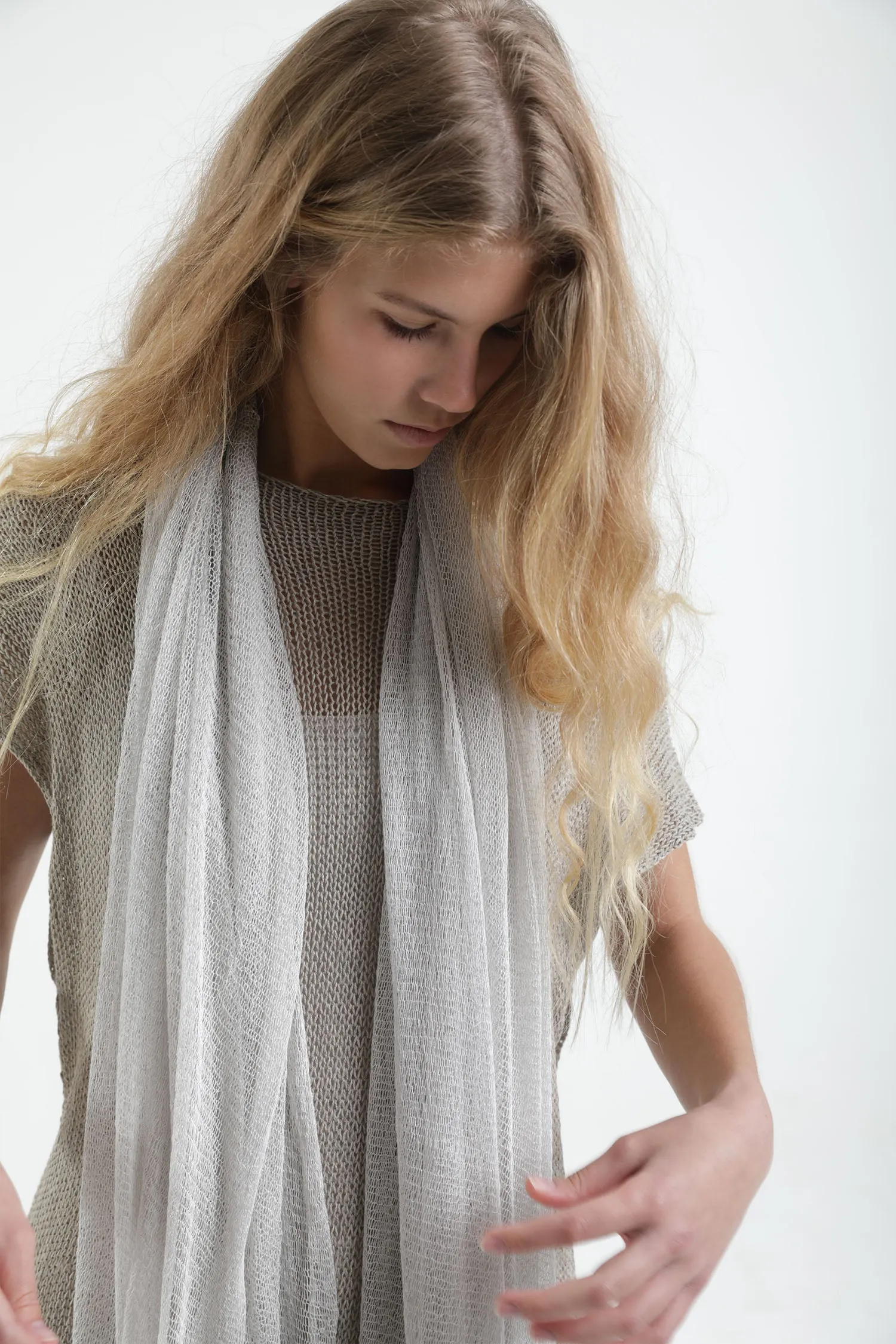 Broken white - light silver Big Air Bamboo Light Scarf