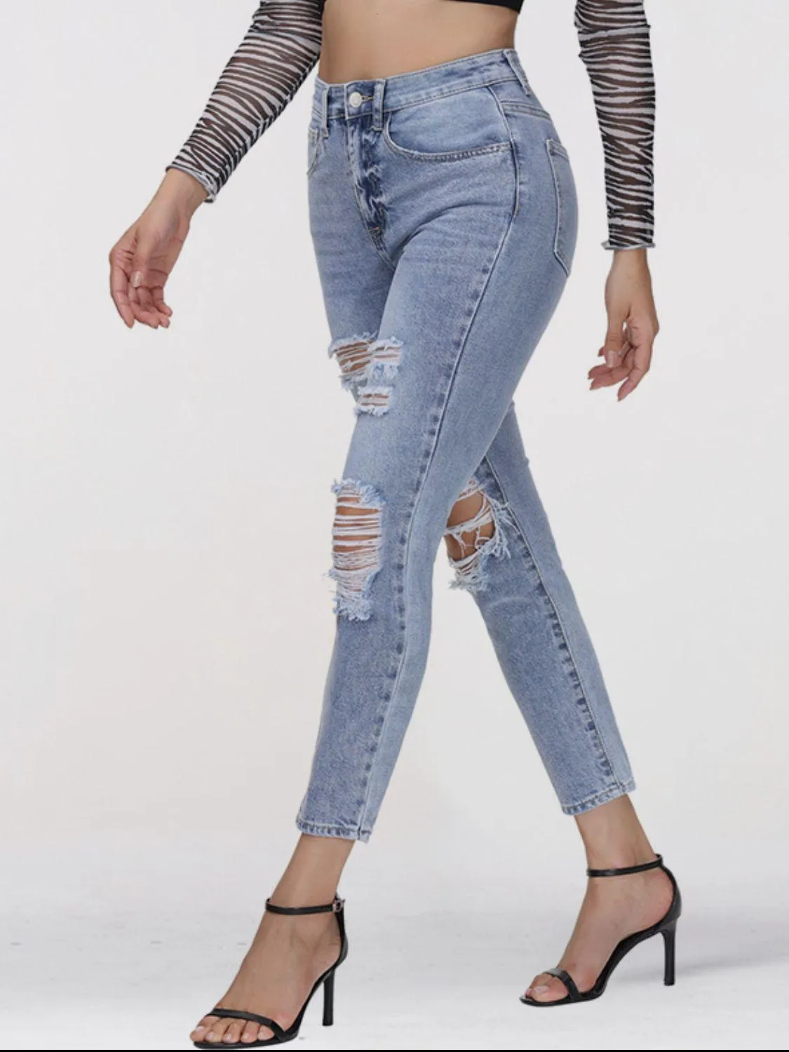 Distressed Skinny Jeans