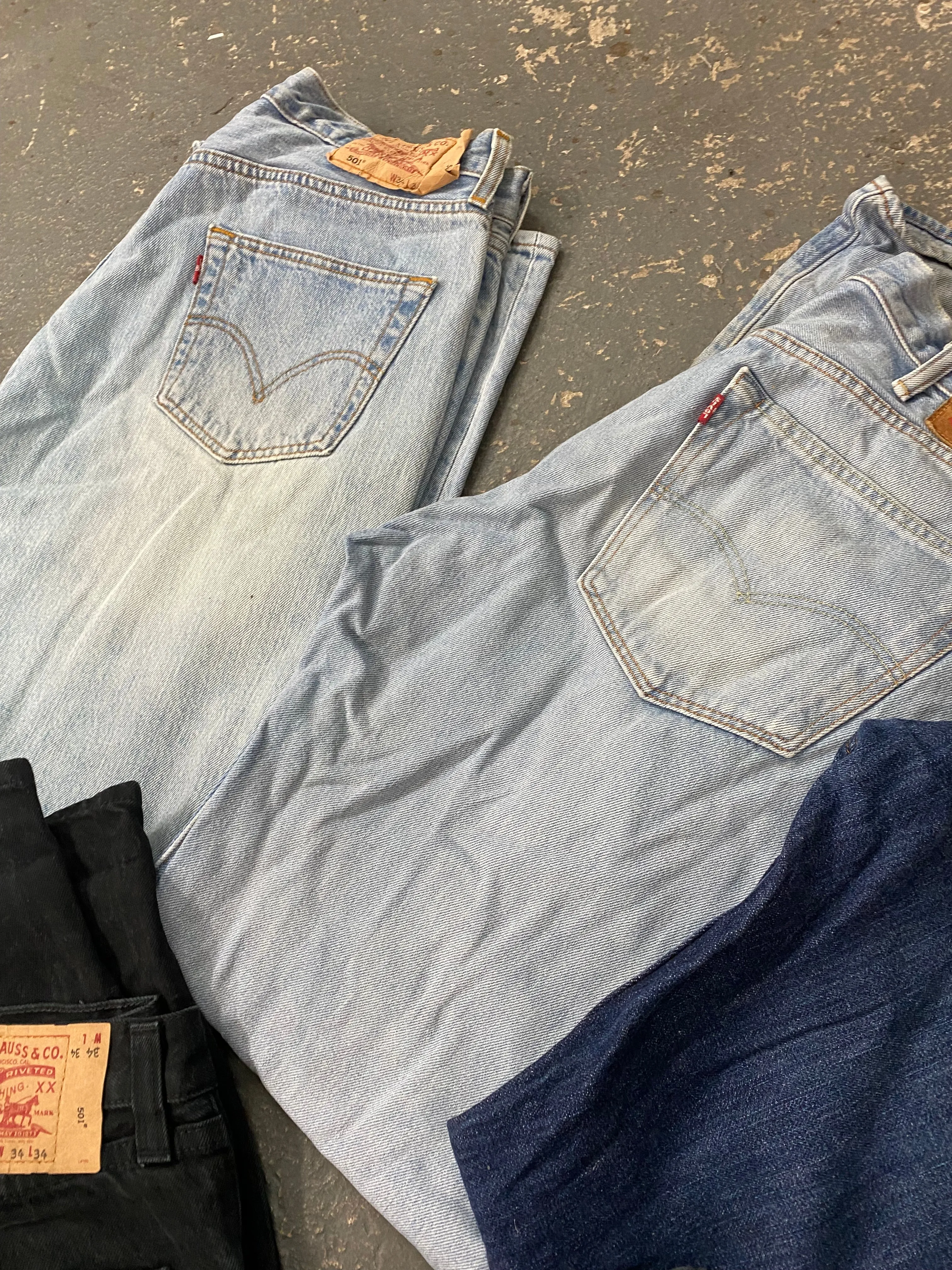 Levi's 501 mix- 23 piece