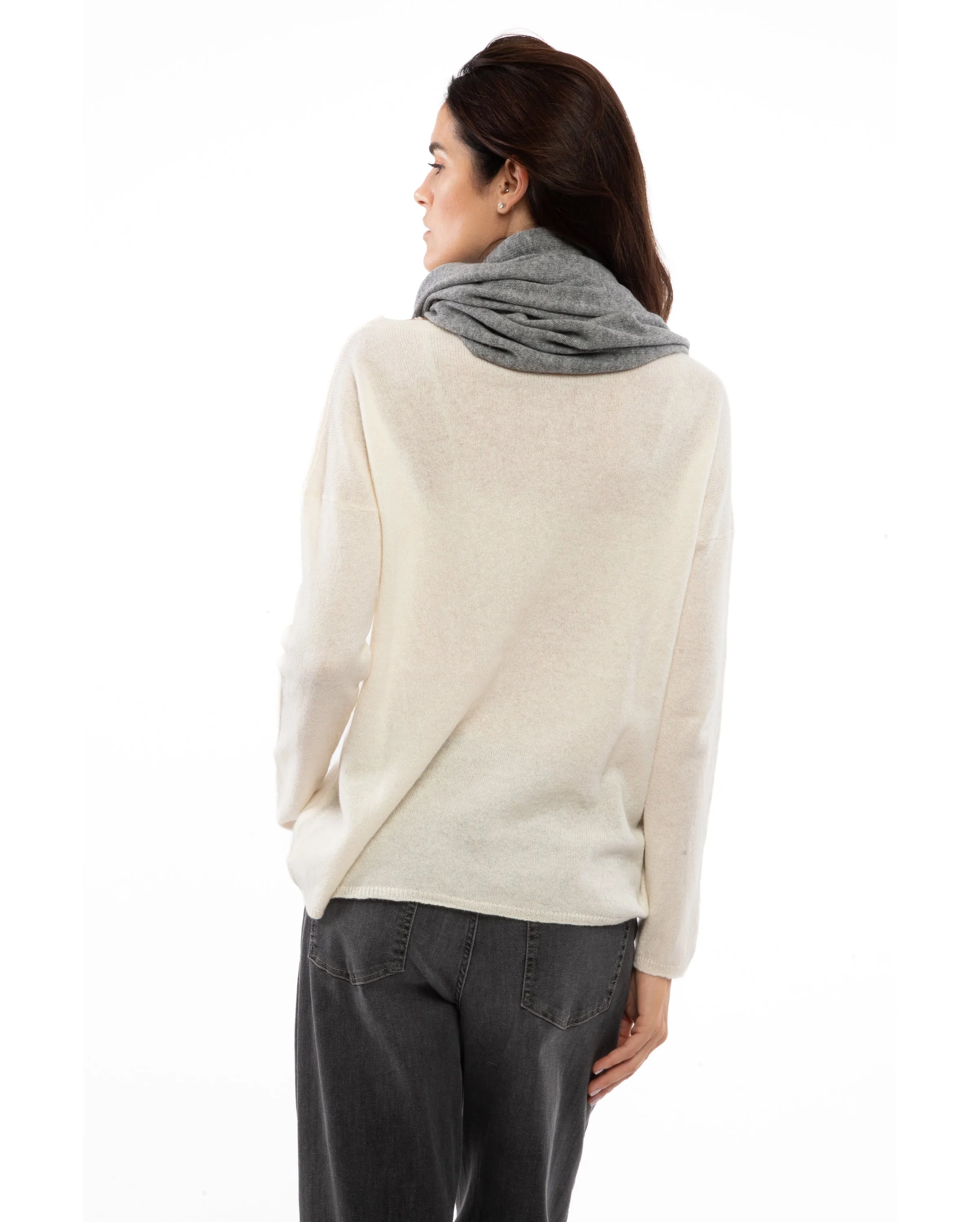 NEW FALL 24 - Women's Maxi Cashmere Neck Scarf Taupe