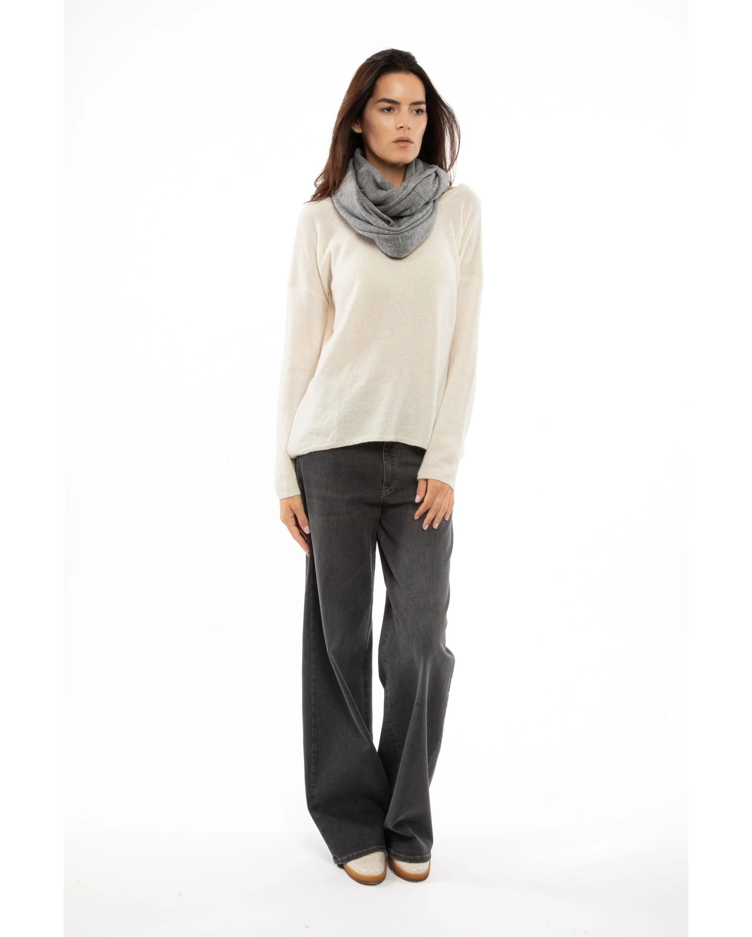 NEW FALL 24 - Women's Maxi Cashmere Neck Scarf Taupe