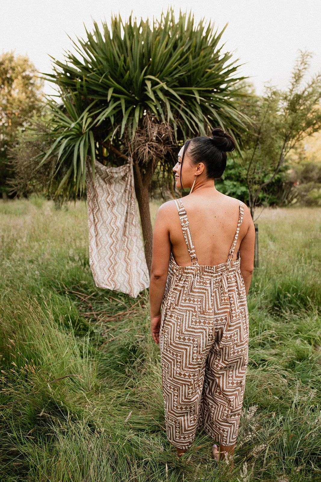 Papakirango Jumpsuit - White & Brown