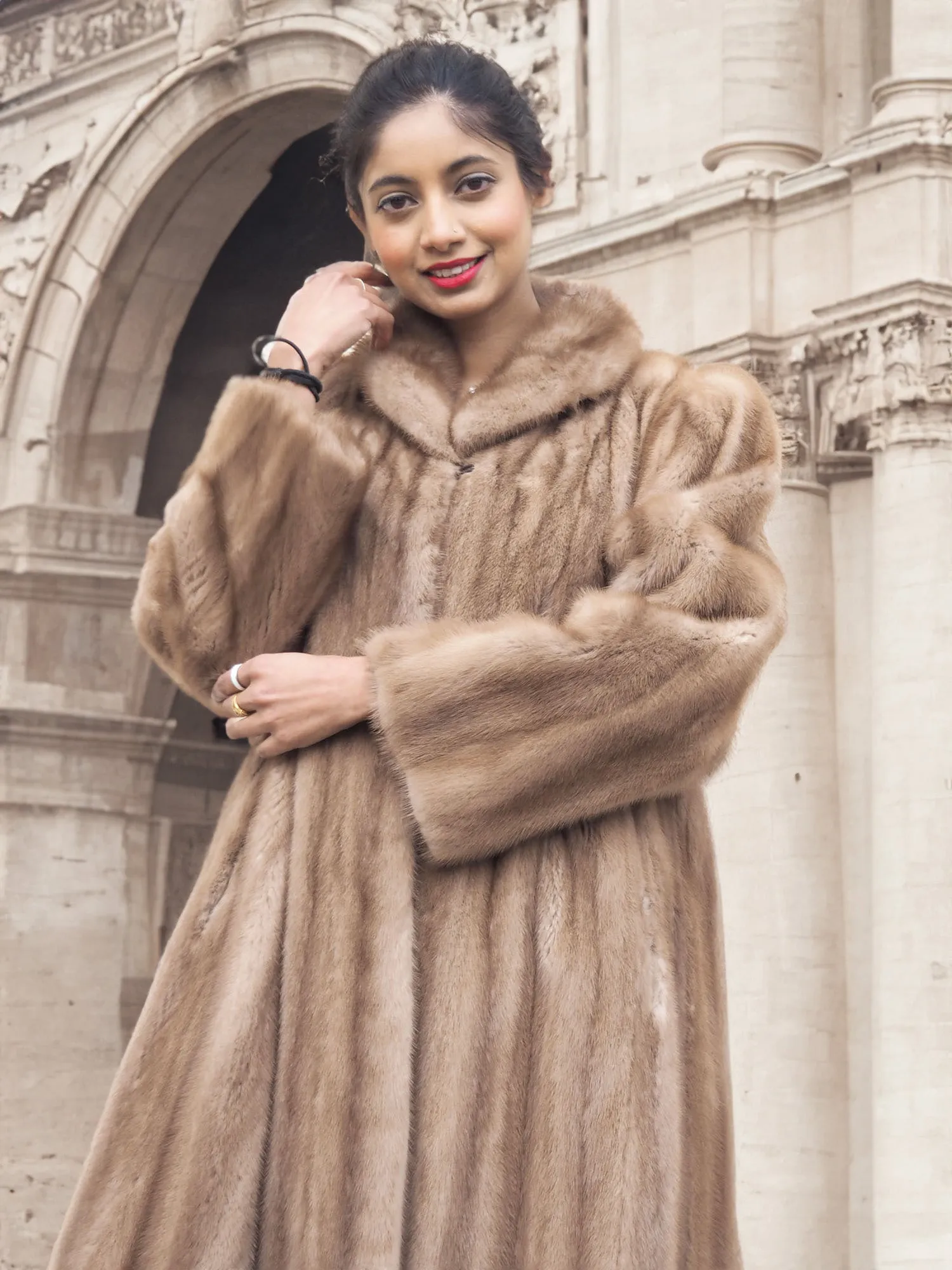 Pastel Light Brown Mink Fur Coat Coats M