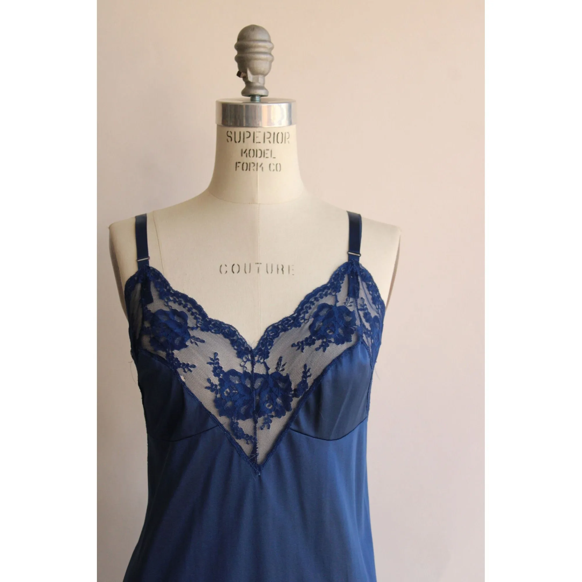 Vintage 1970s 1980s Blue Komar Slip Size 38