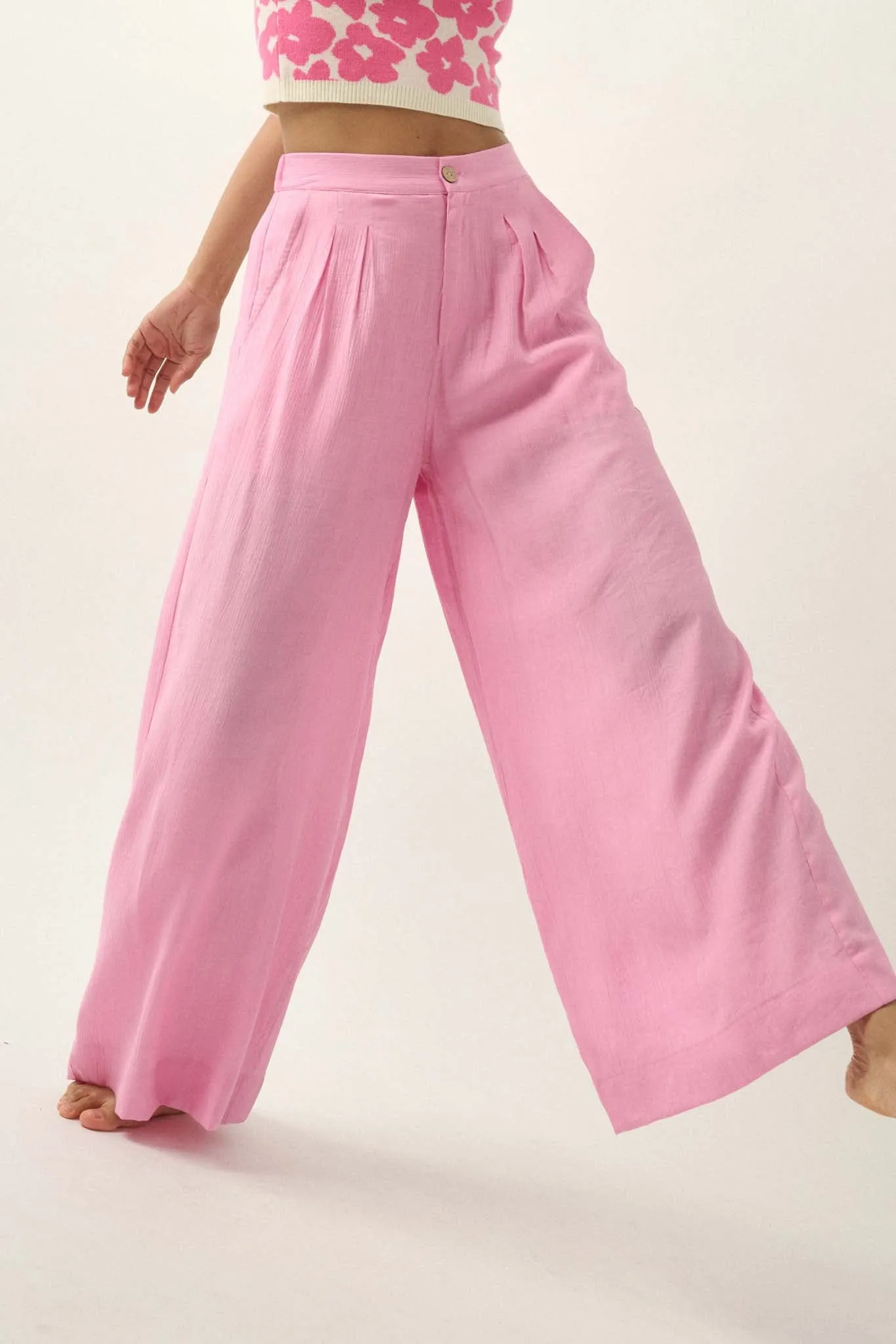 Walk of Life Textured Crepe Wide-Leg Pants